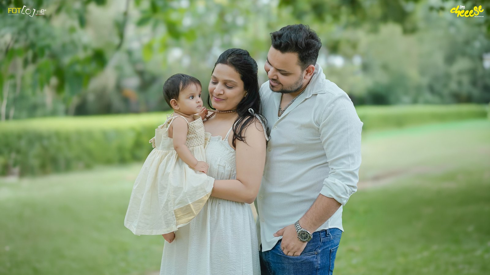 Maternity Photoshoot - Say Cheese 